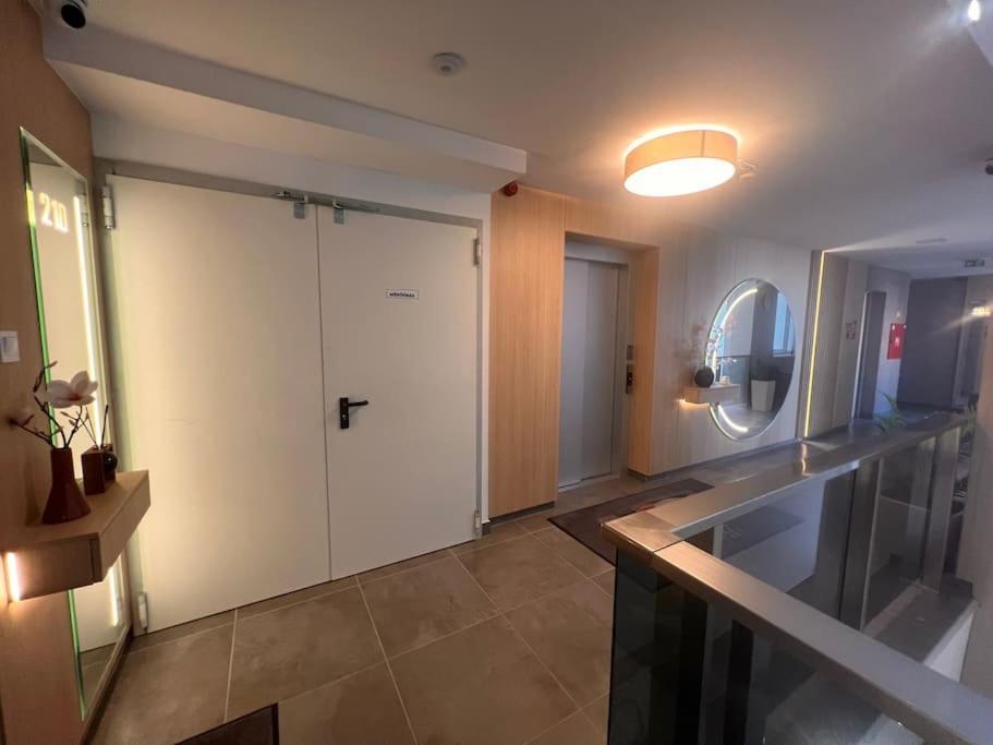 Karzo Property Lk 209 布达佩斯 外观 照片